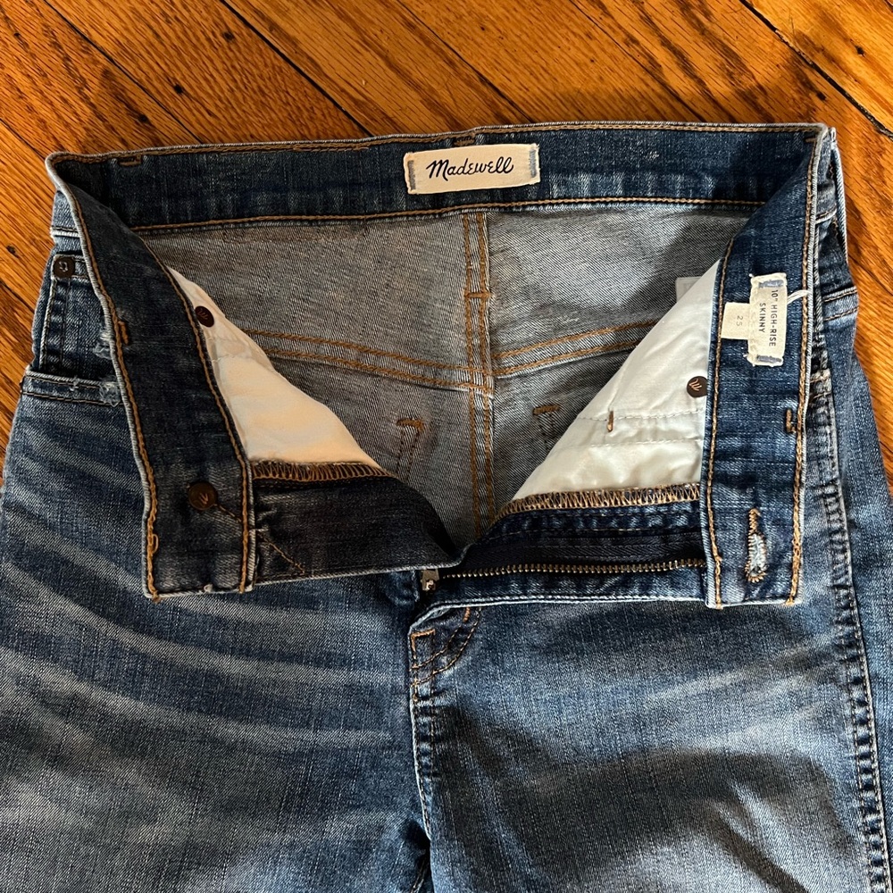 Madewell Distressed Blue Skinny Jeans - Picture 4 of 8
